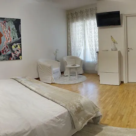 Oda ve Kahvaltı Biancavilla