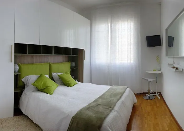 Bed & Breakfast Biancavilla *